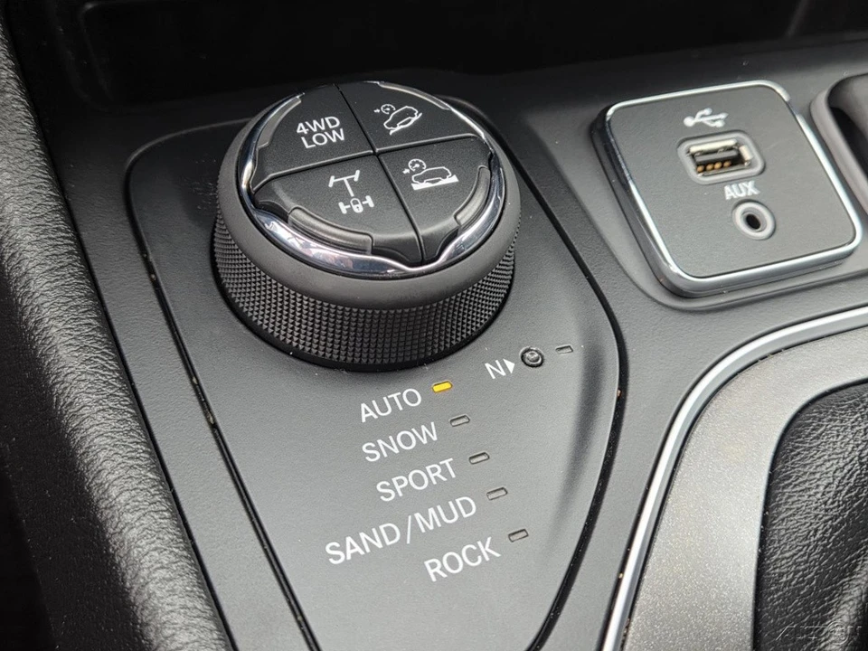 2019 Jeep KL Cherokee - Image 9 of 20