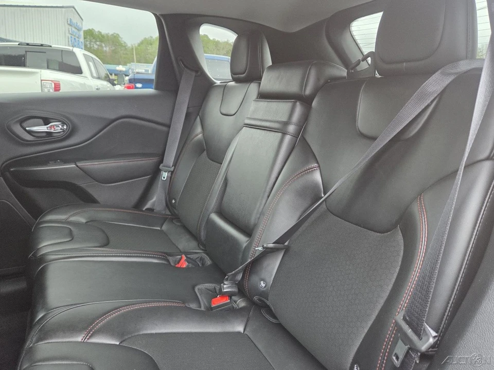 2019 Jeep KL Cherokee - Image 6 of 20