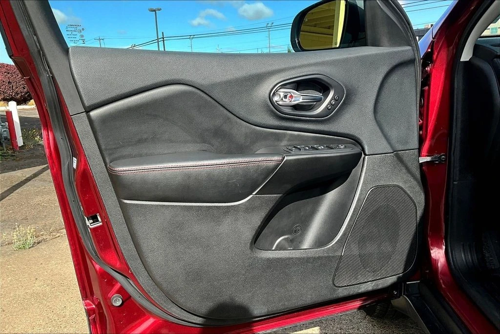 2019 Jeep KL Cherokee - Image 23 of 31