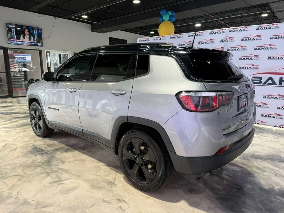 2019 Jeep Compass - Image 10 of 31