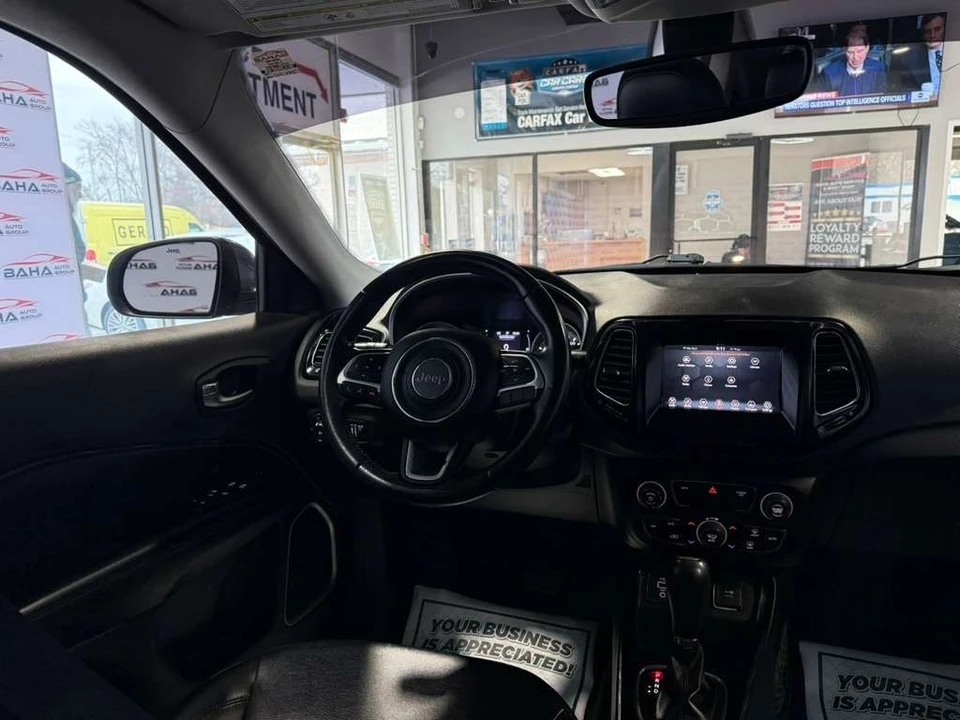 2019 Jeep Compass - Image 23 of 31