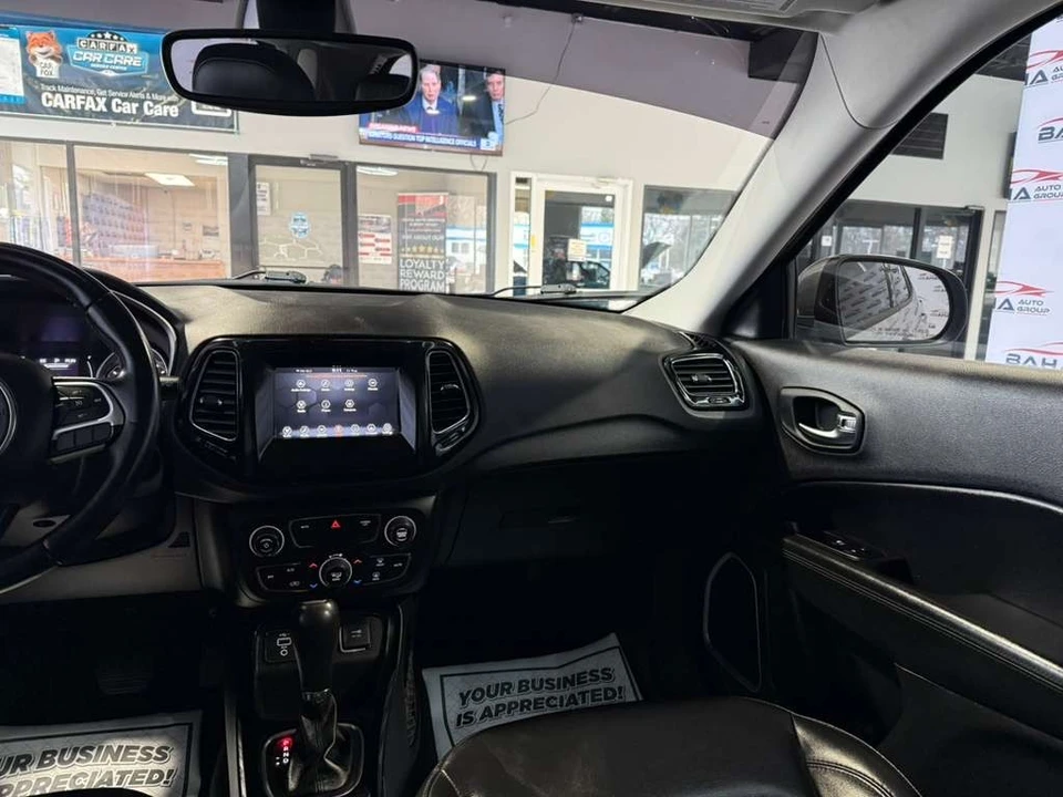 2019 Jeep Compass - Image 24 of 31