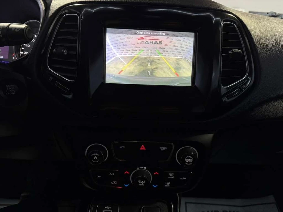 2019 Jeep Compass - Image 15 of 31