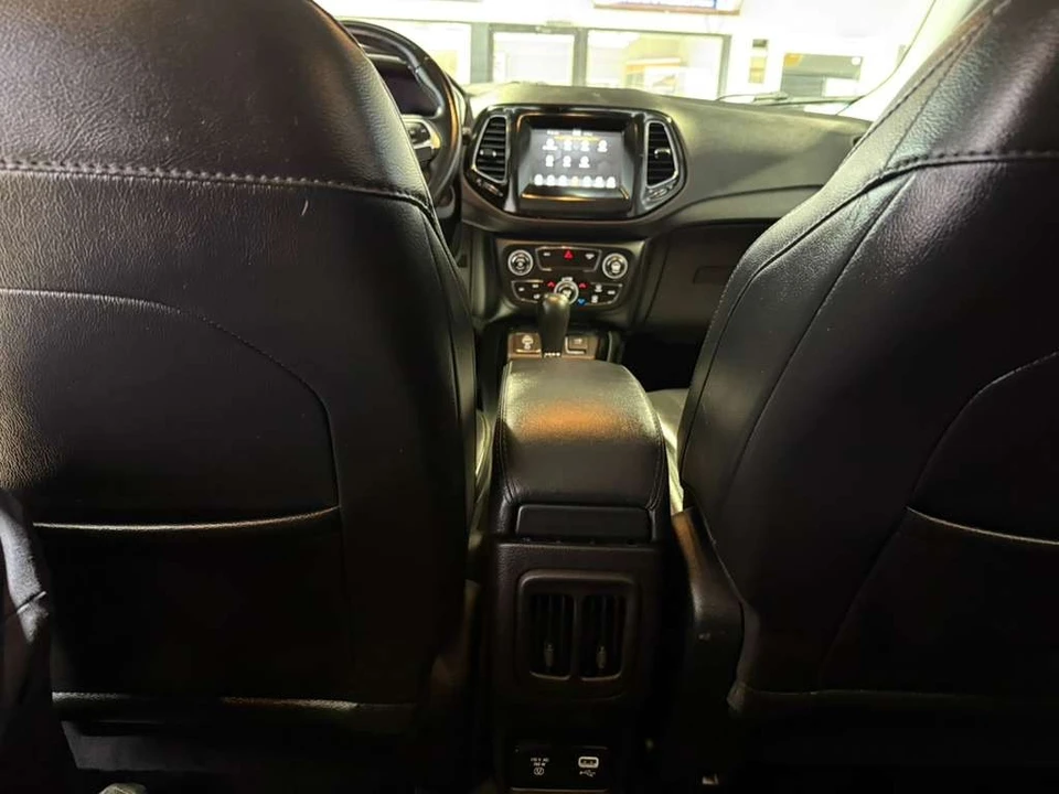 2019 Jeep Compass - Image 20 of 31