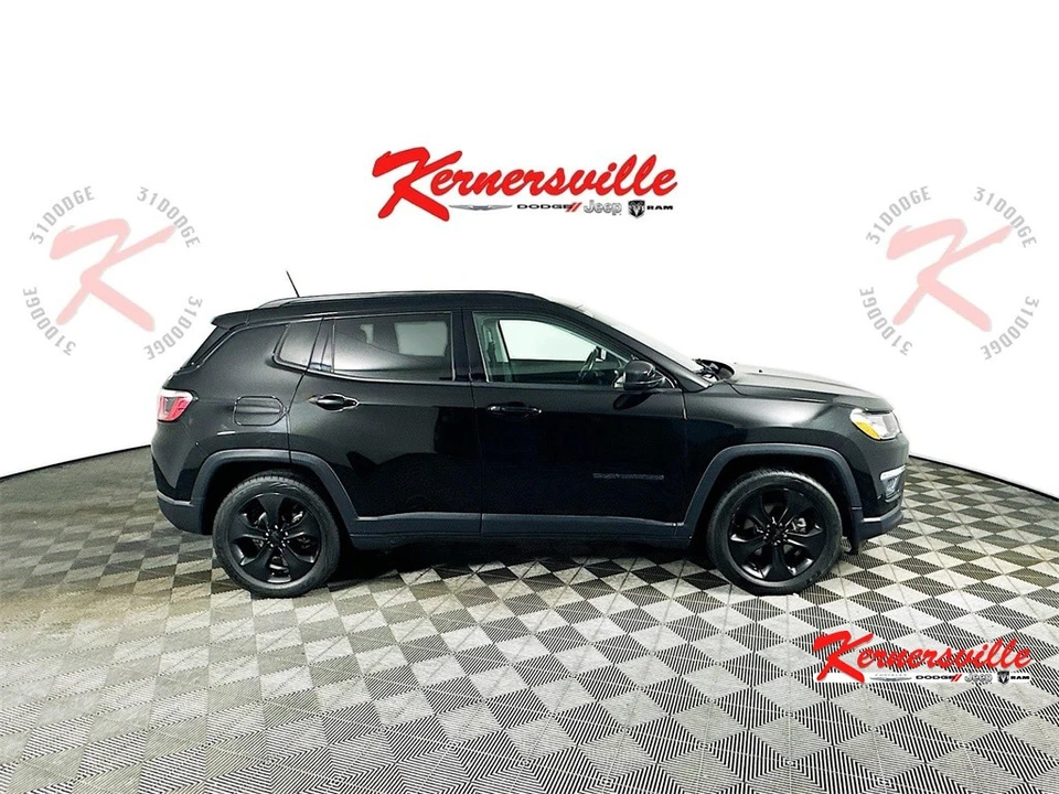 2019 Jeep Compass - Image 8 of 21