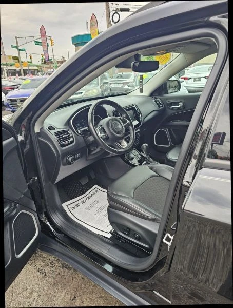 2019 Jeep Compass - Image 7 of 12