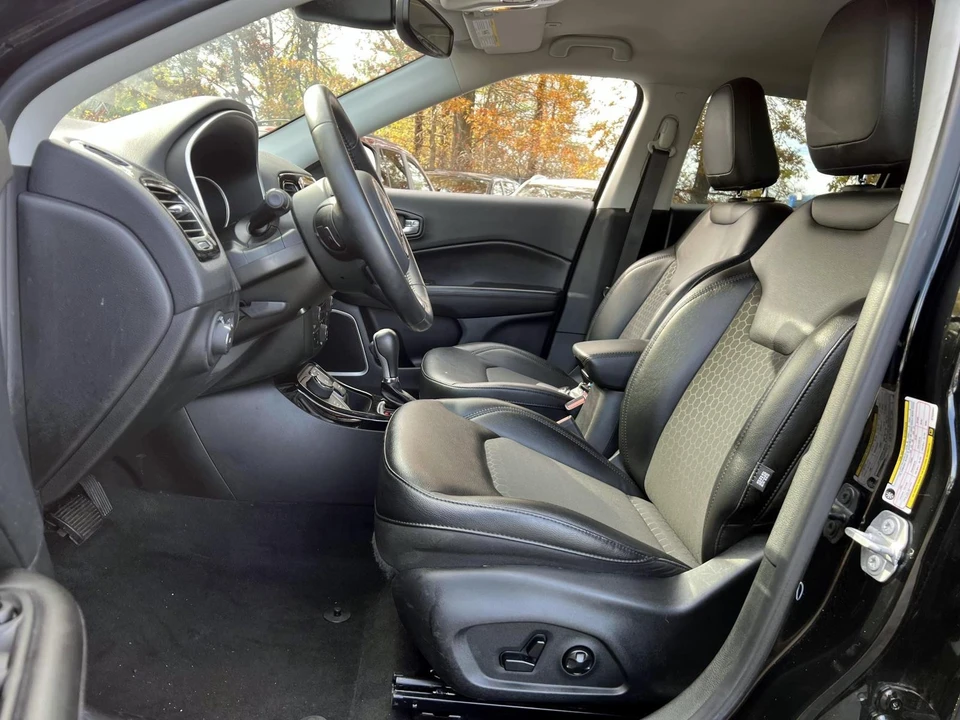 2019 Jeep Compass - Image 8 of 21