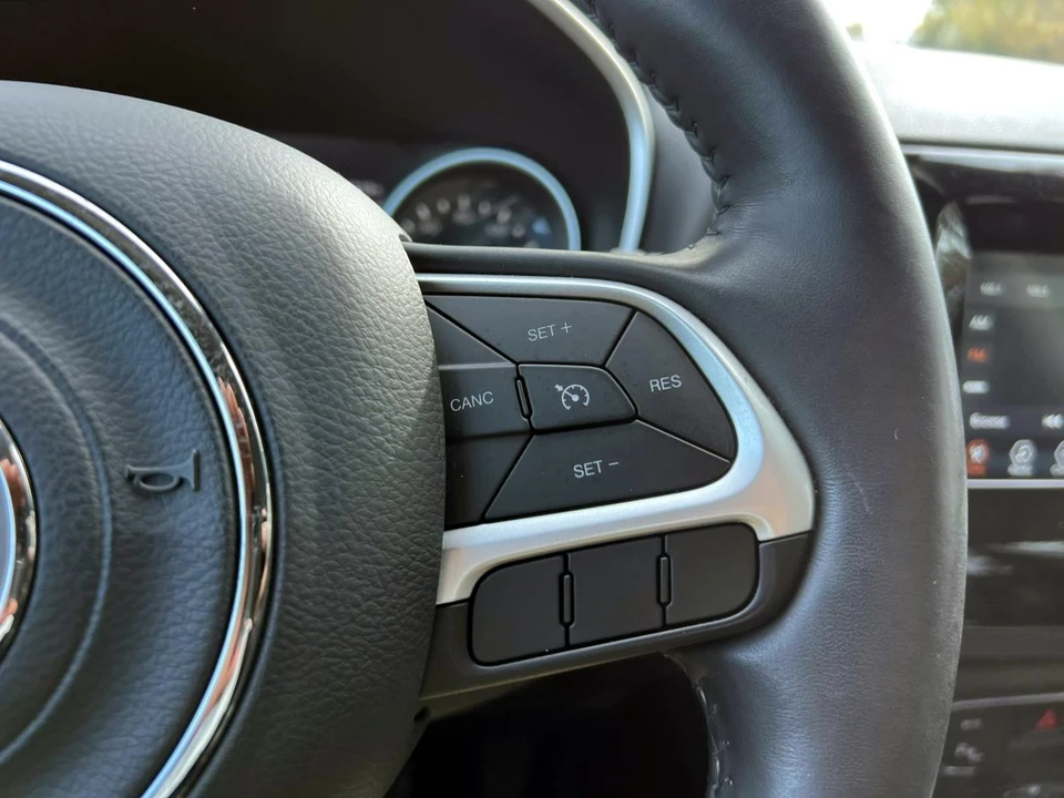 2019 Jeep Compass - Image 19 of 21