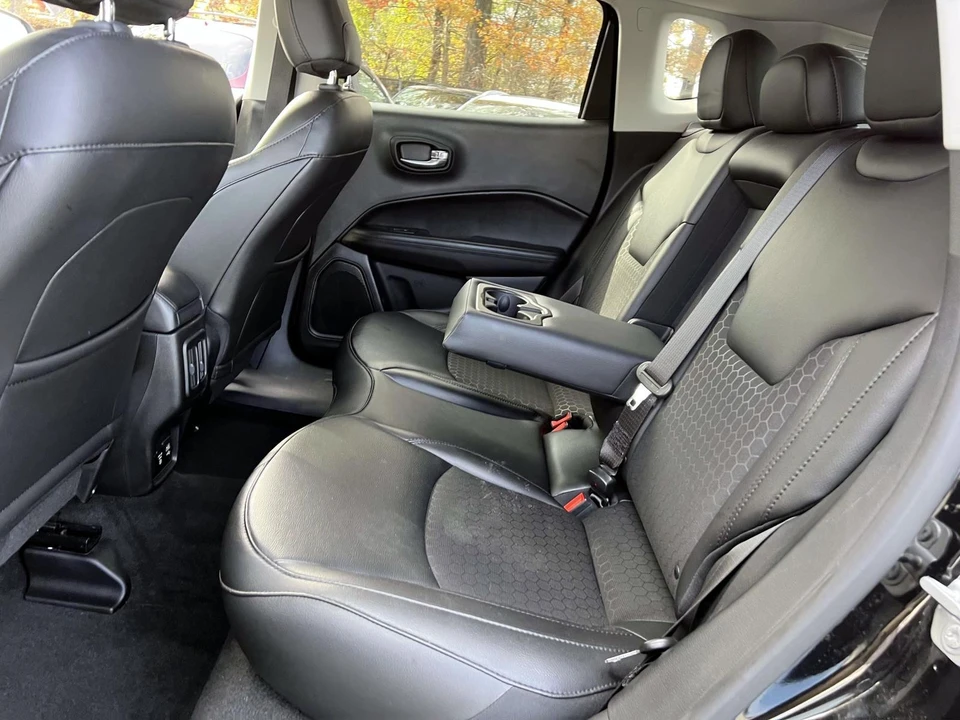 2019 Jeep Compass - Image 10 of 21