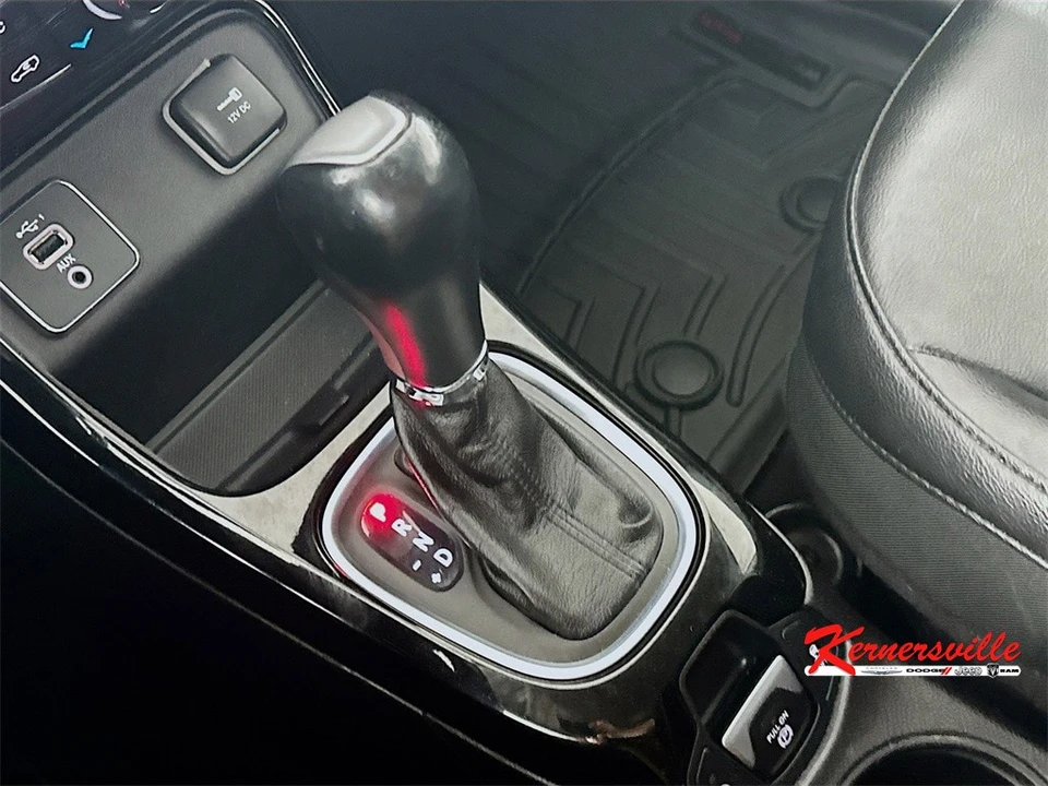 2019 Jeep Compass - Image 16 of 21