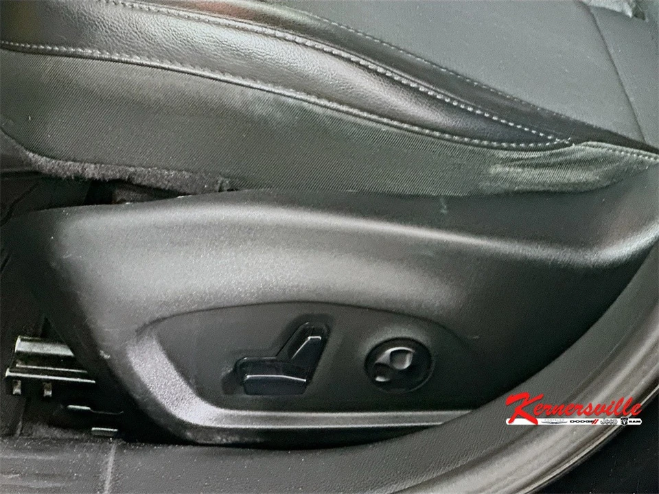 2019 Jeep Compass - Image 19 of 21
