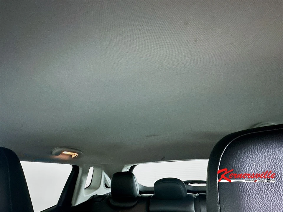 2019 Jeep Compass - Image 18 of 21