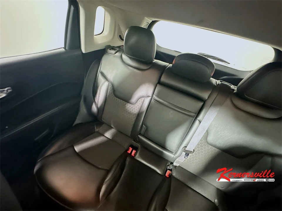 2019 Jeep Compass - Image 12 of 21