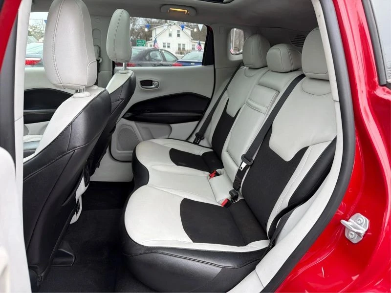 2019 Jeep Compass - Image 10 of 12