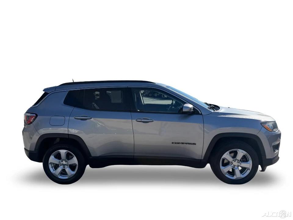 2019 Jeep Compass - Image 8 of 12