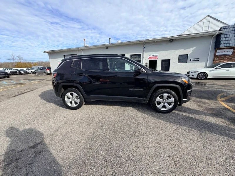 2019 Jeep Compass - Image 10 of 12