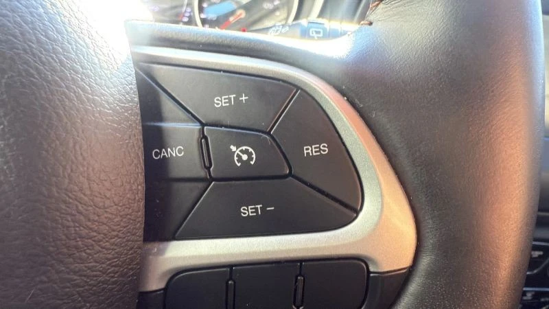 2019 Jeep Compass - Image 11 of 12