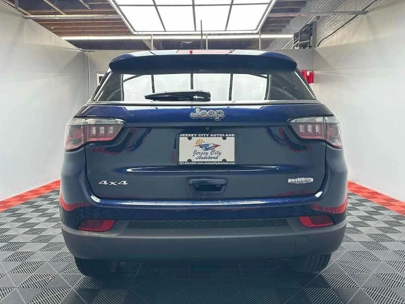 2019 Jeep Compass - Image 7 of 12