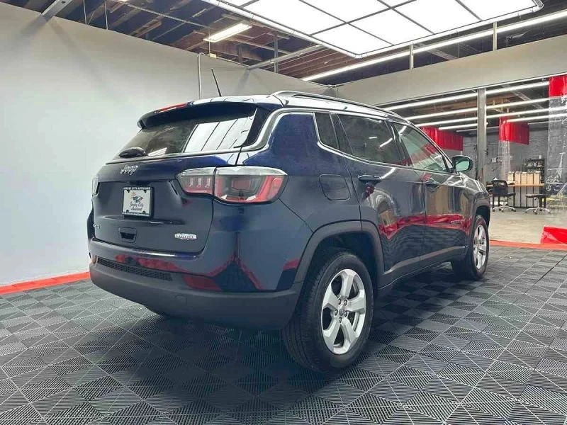 2019 Jeep Compass - Image 8 of 12