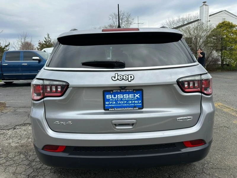 2019 Jeep Compass - Image 5 of 12