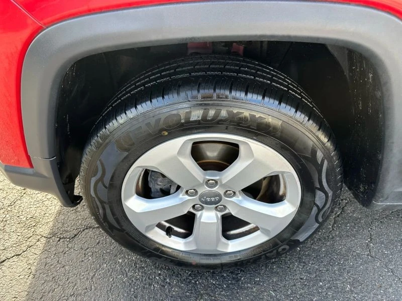 2019 Jeep Compass - Image 9 of 12