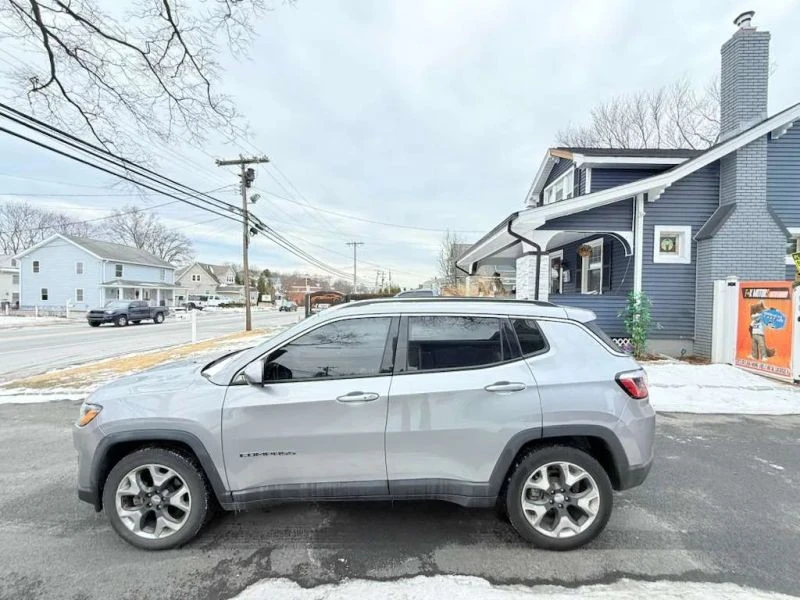 2019 Jeep Compass - Image 7 of 12