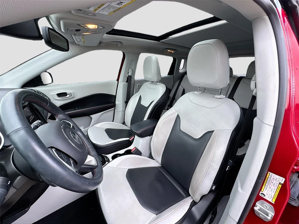 2019 Jeep Compass - Image 12 of 16