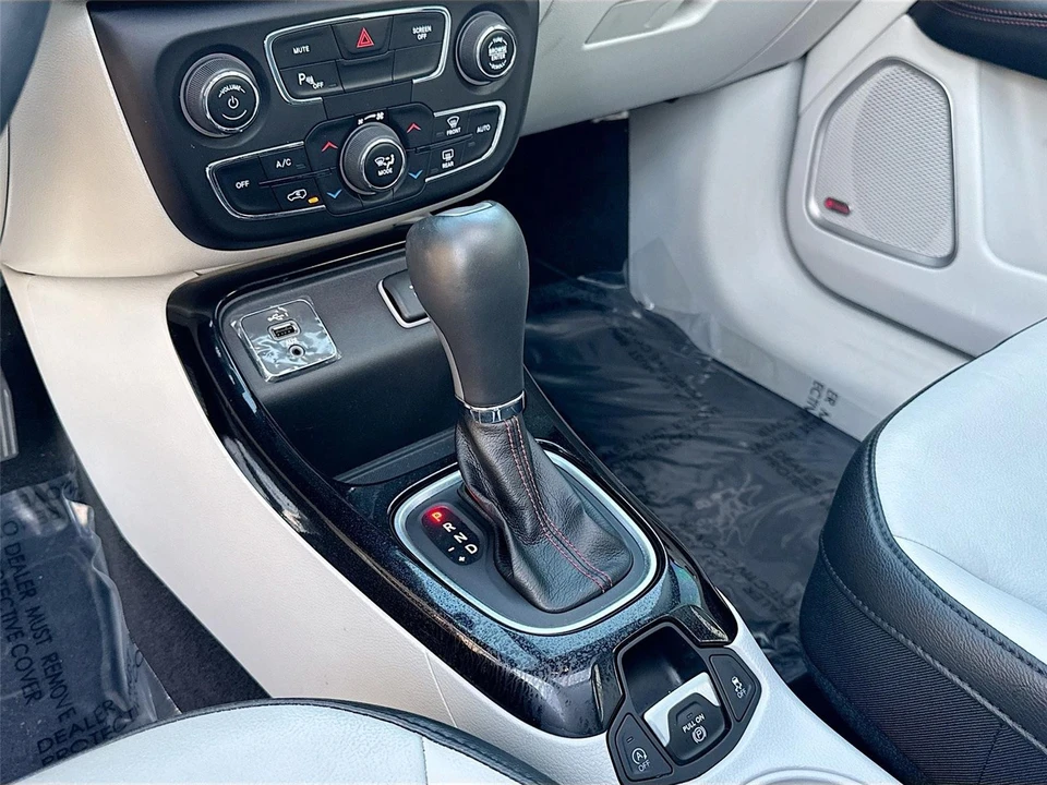 2019 Jeep Compass - Image 15 of 21