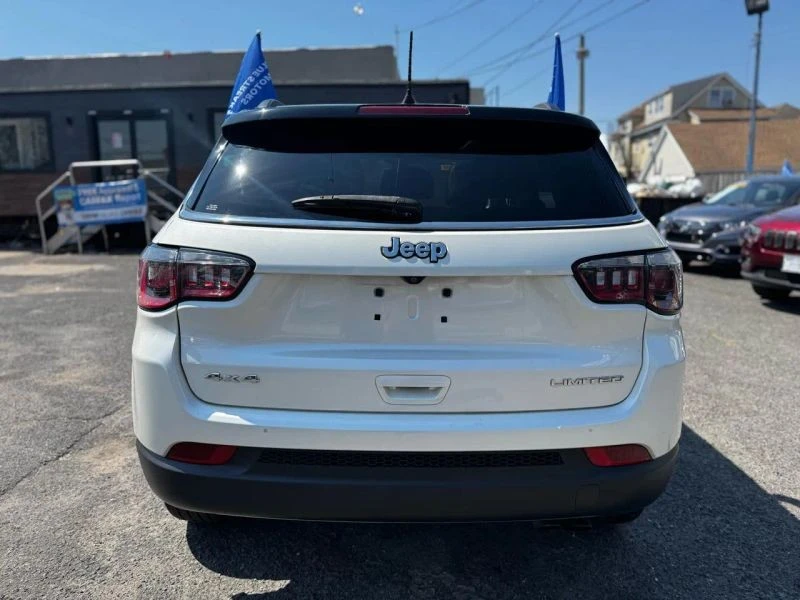2019 Jeep Compass - Image 9 of 12