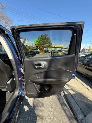 2019 Jeep Compass - Image 18 of 21