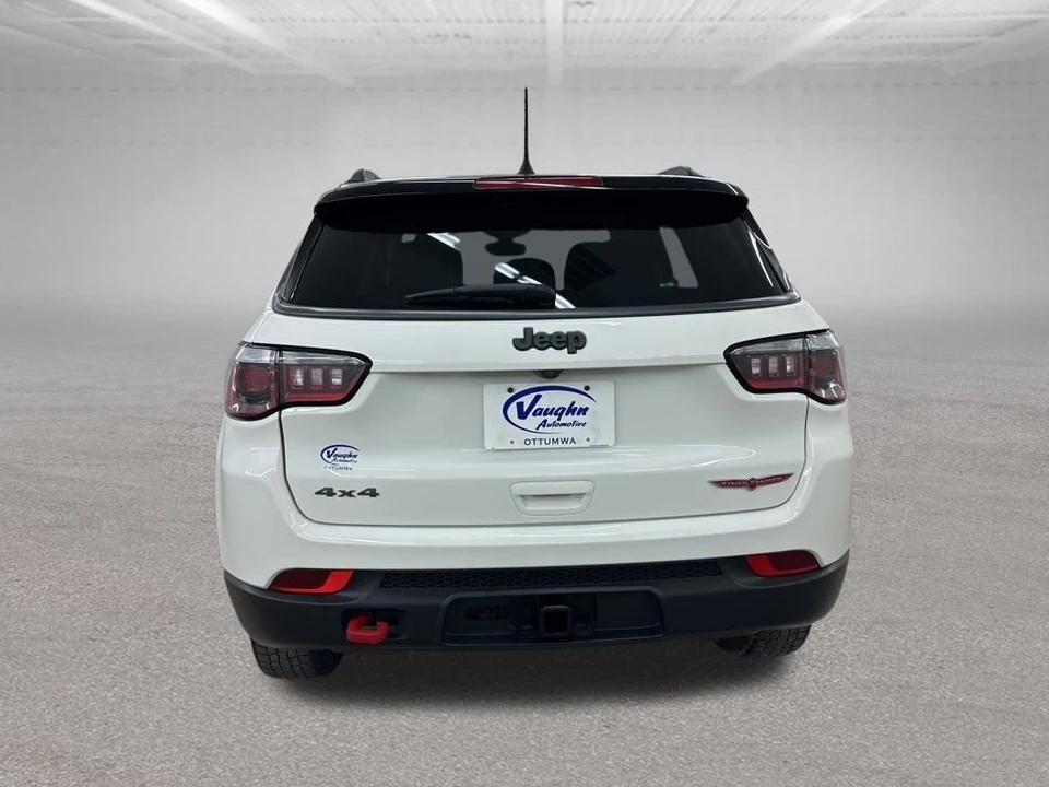 2019 Jeep Compass - Image 11 of 12