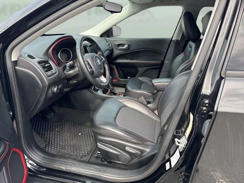 2019 Jeep Compass - Image 9 of 12