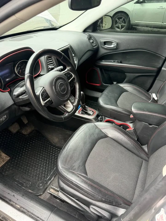 2019 Jeep Compass - Image 5 of 10