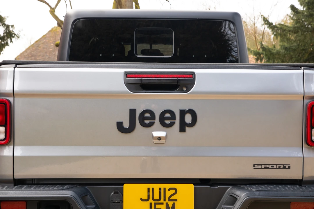 2019 Jeep JT Gladiator - Image 25 of 31