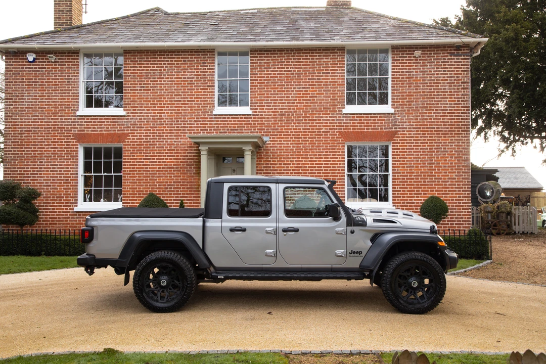 2019 Jeep JT Gladiator - Image 12 of 31