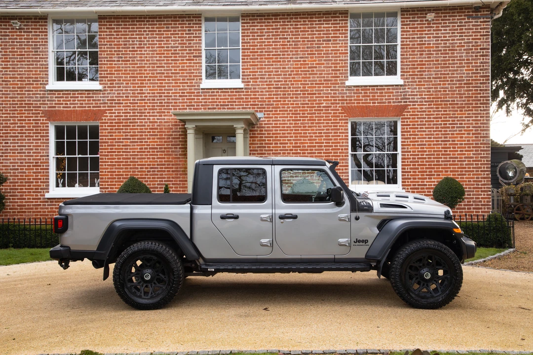 2019 Jeep JT Gladiator - Image 4 of 31