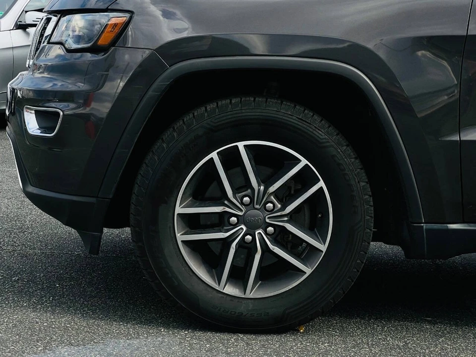2019 Jeep KL Cherokee - Image 9 of 16