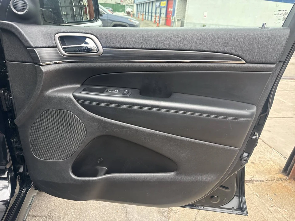 2019 Jeep KL Cherokee - Image 16 of 21
