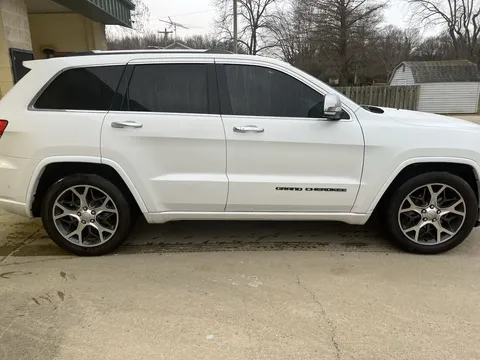 2019 Jeep Grand Cherokee Overland