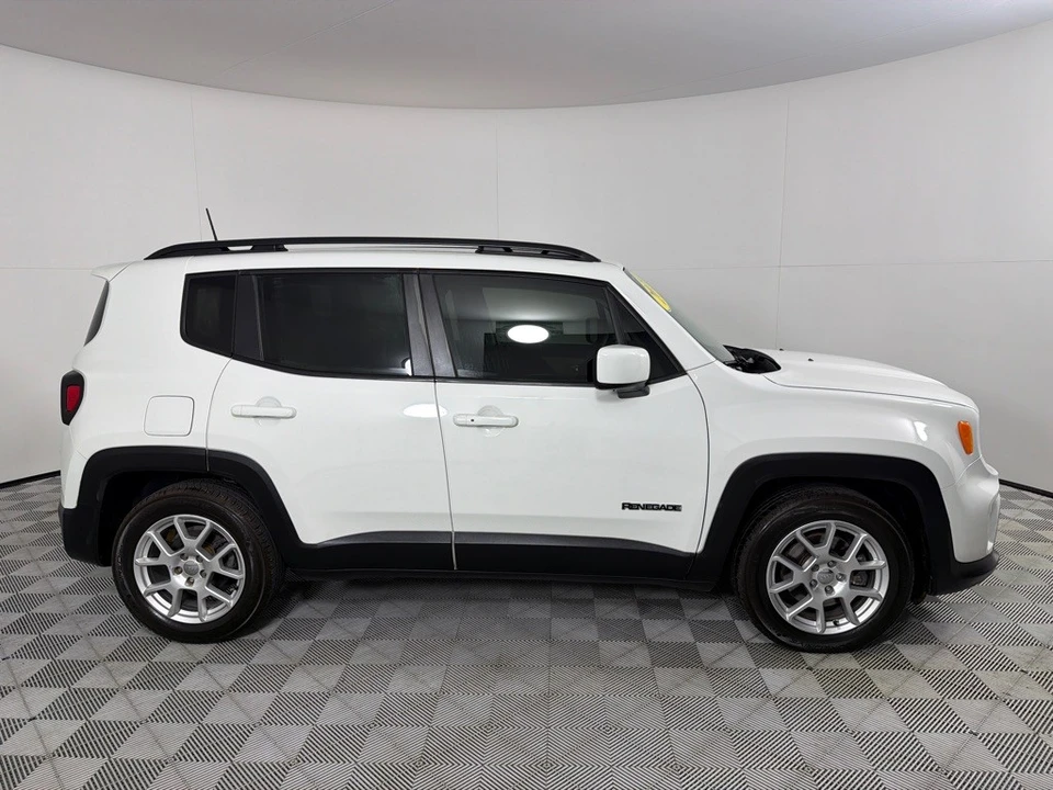 2019 Jeep Renegade - Image 4 of 21