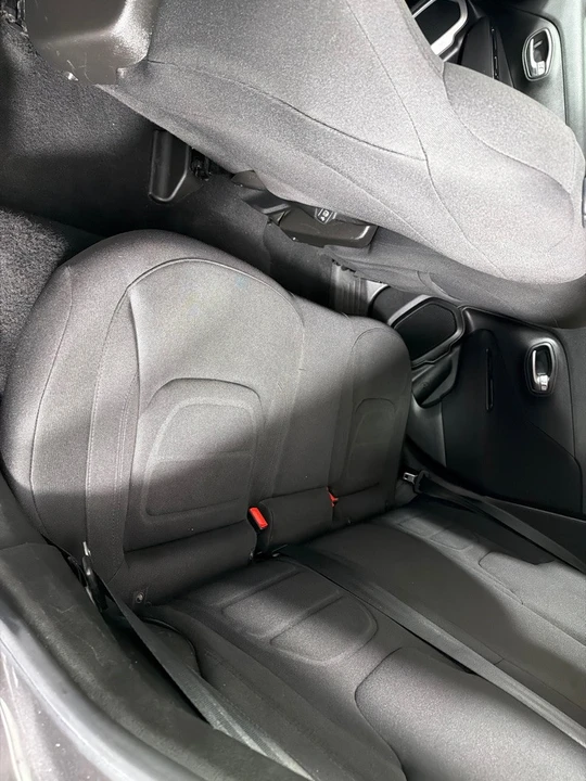 2019 Jeep Renegade - Image 17 of 21