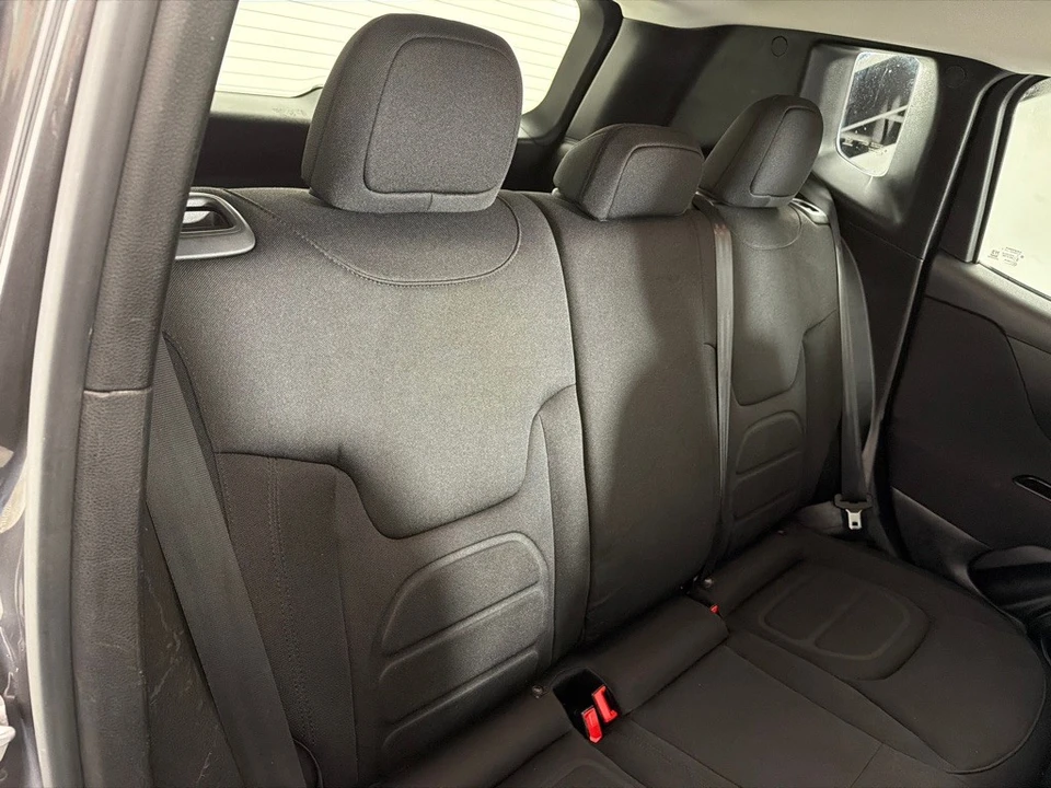 2019 Jeep Renegade - Image 21 of 21