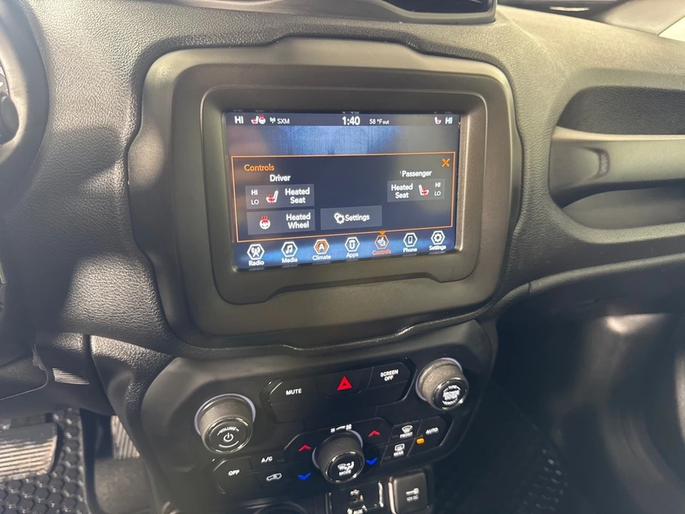 2019 Jeep Renegade - Image 18 of 21