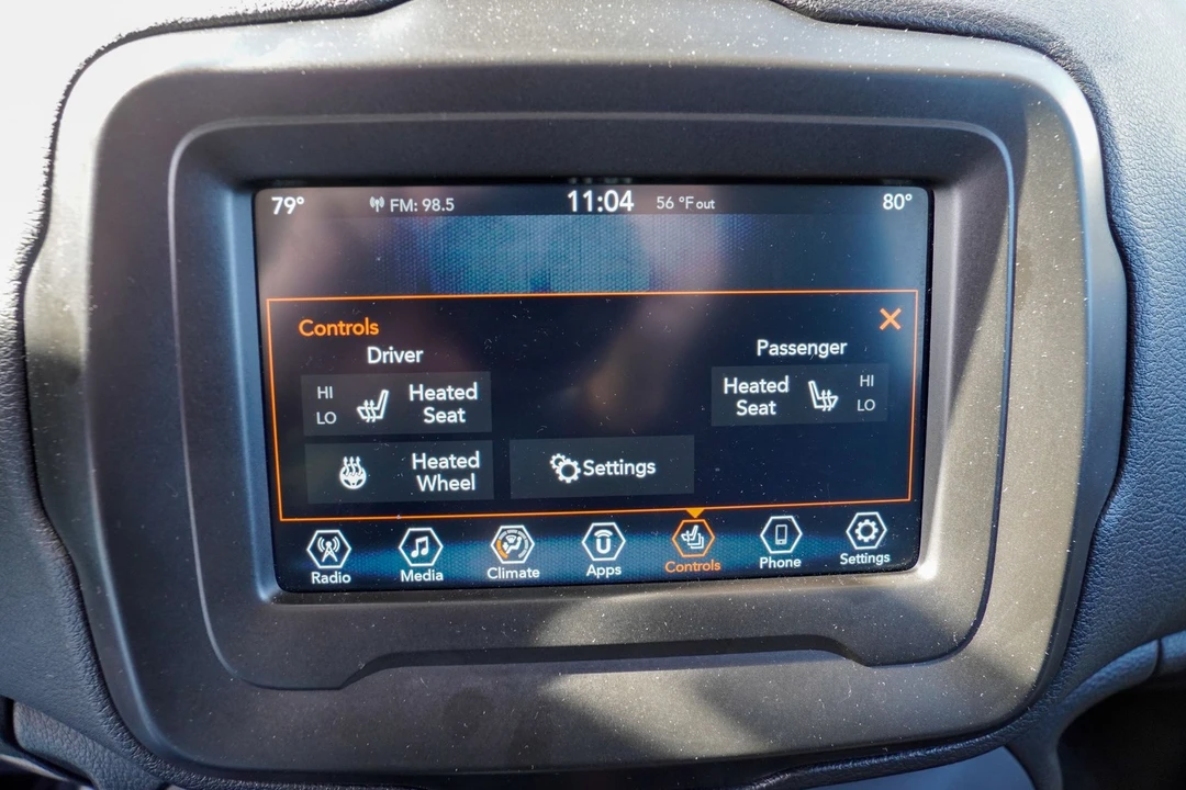 2019 Jeep Renegade - Image 16 of 21