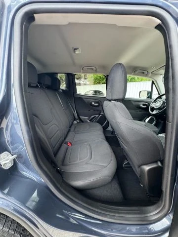 2019 Jeep Renegade - Image 18 of 21