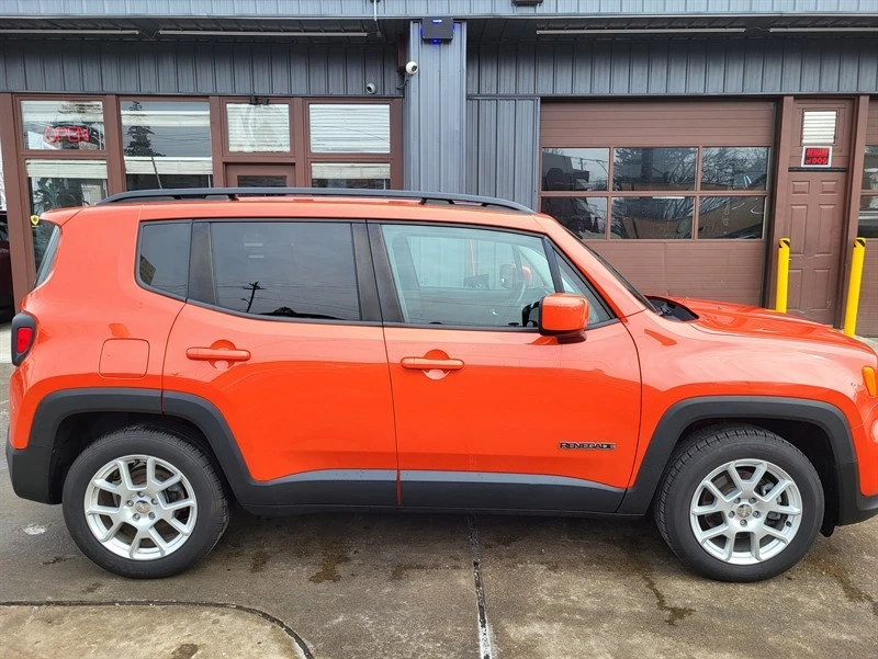 2019 Jeep Renegade - Image 8 of 15