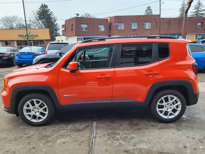 2019 Jeep Renegade - Image 4 of 15