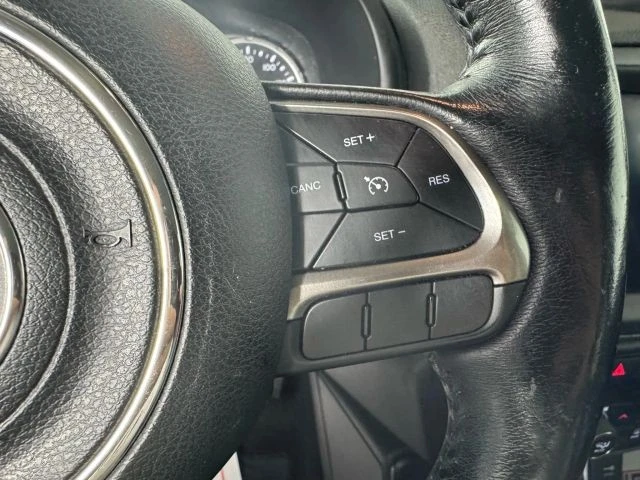 2019 Jeep Renegade - Image 16 of 21