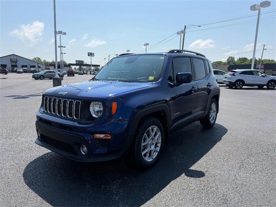 2019 Jeep Renegade - Image 3 of 31