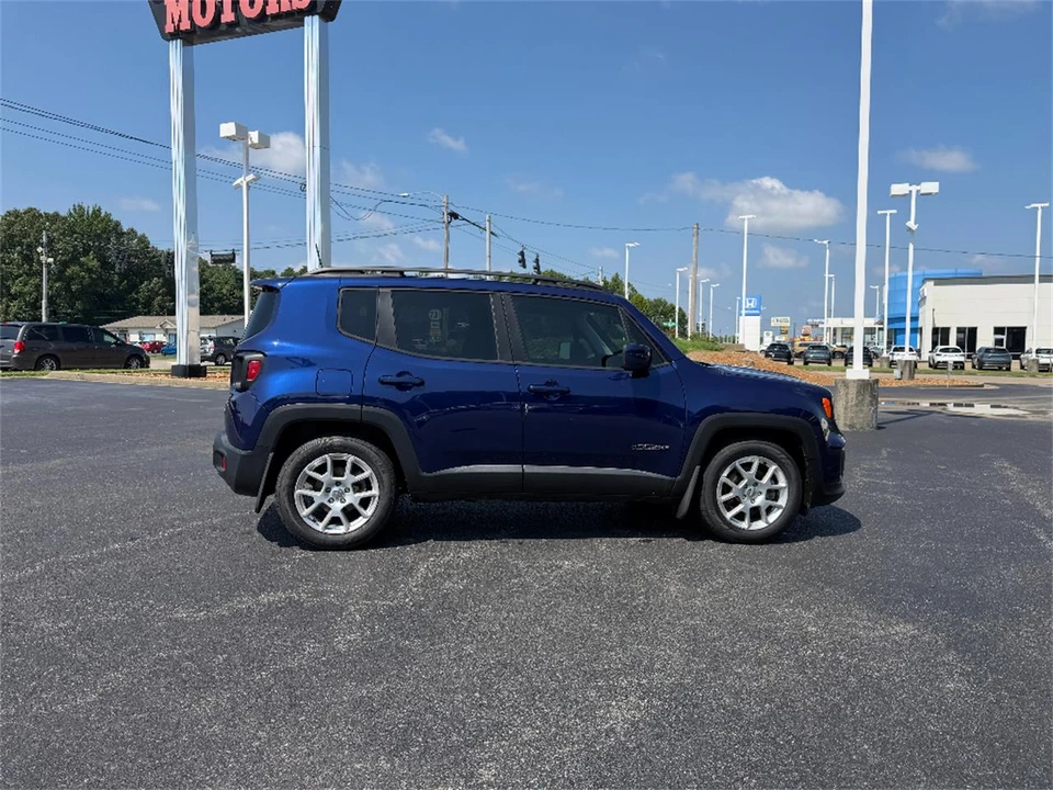 2019 Jeep Renegade - Image 8 of 31